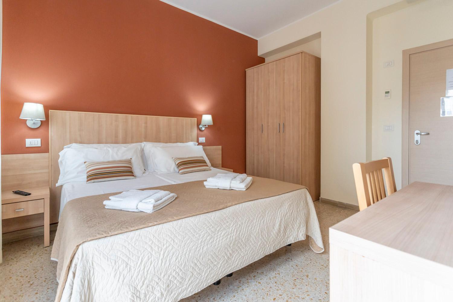 Hotel Cormoran Riccione Exterior photo