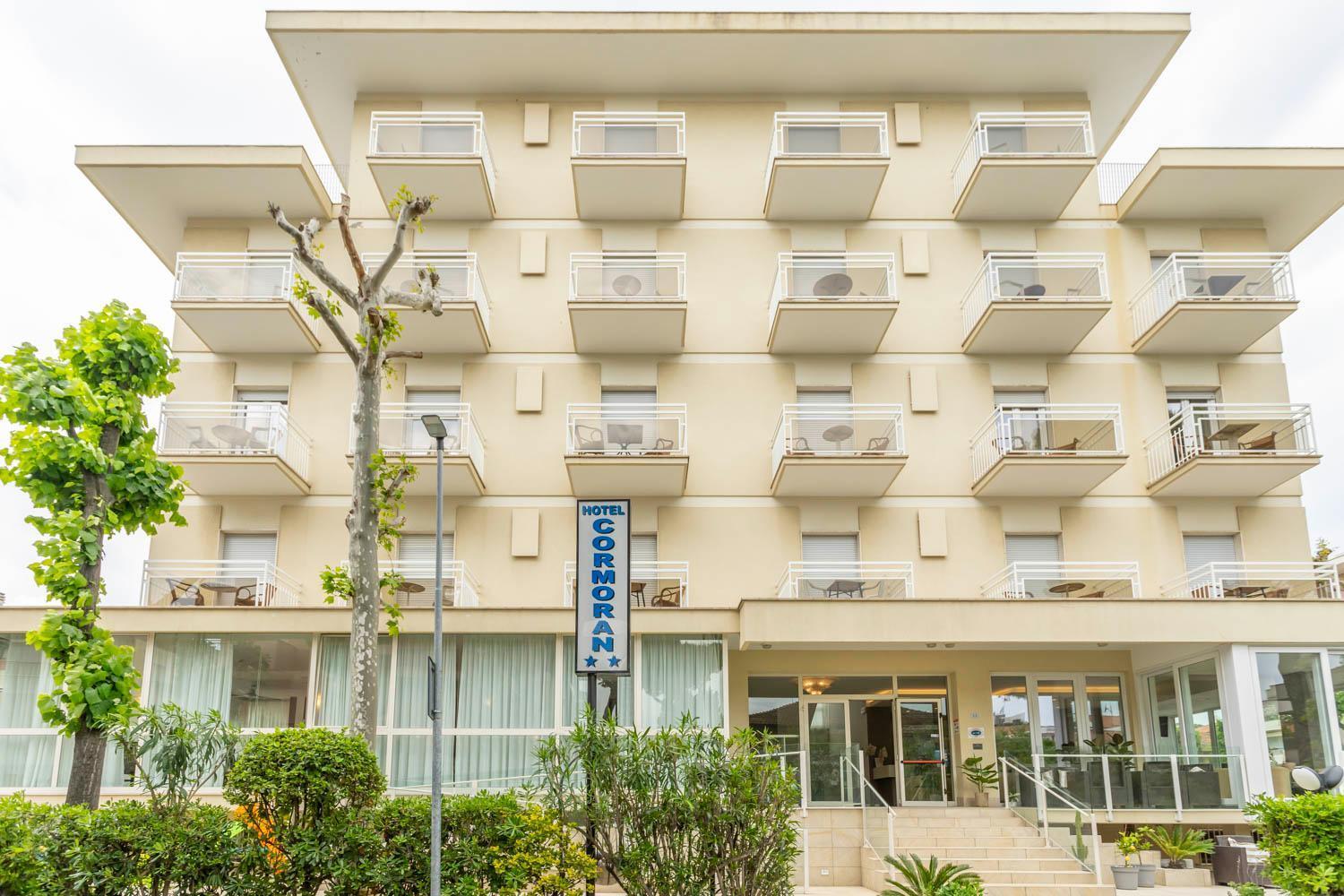 Hotel Cormoran Riccione Exterior photo